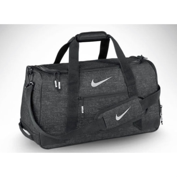 nike sport iii duffle bag